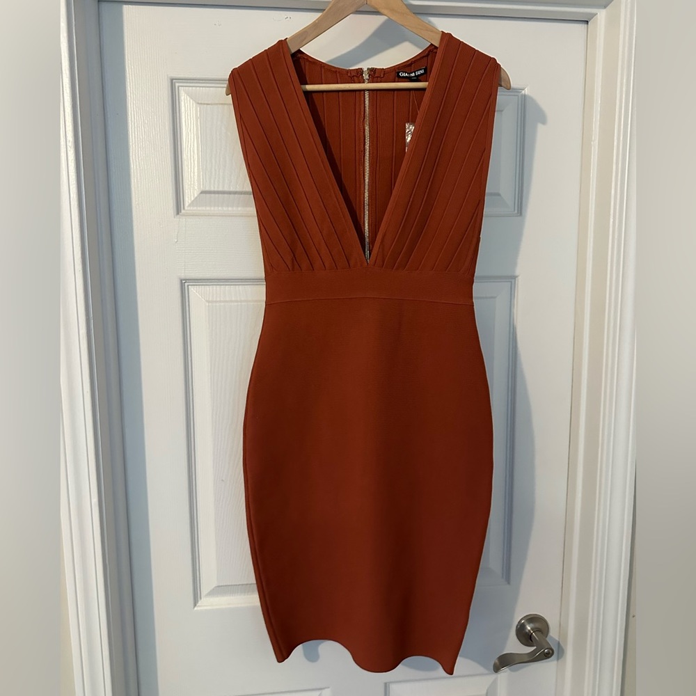 NWT Gianni Bini Brenda Dress in Cedar bandage dress Small - Picture 1 of 8